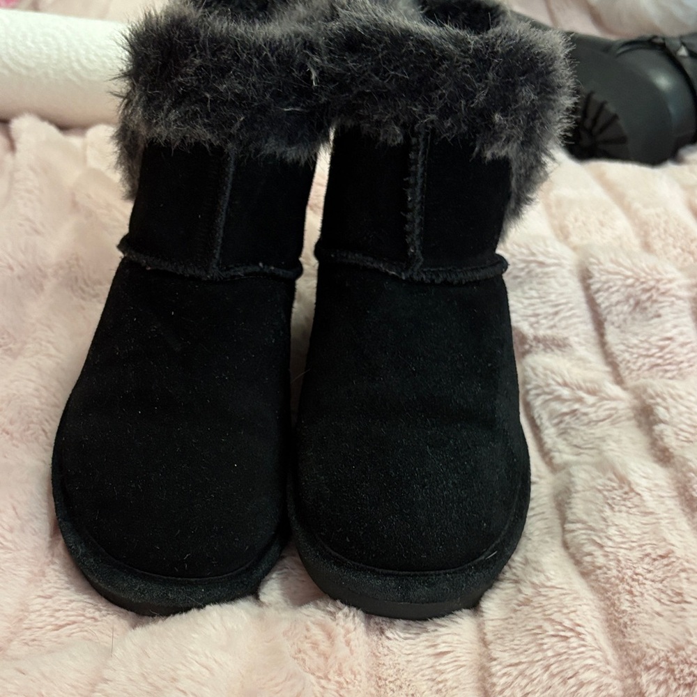 BearPaw Black Kids Boots with Fur Trim